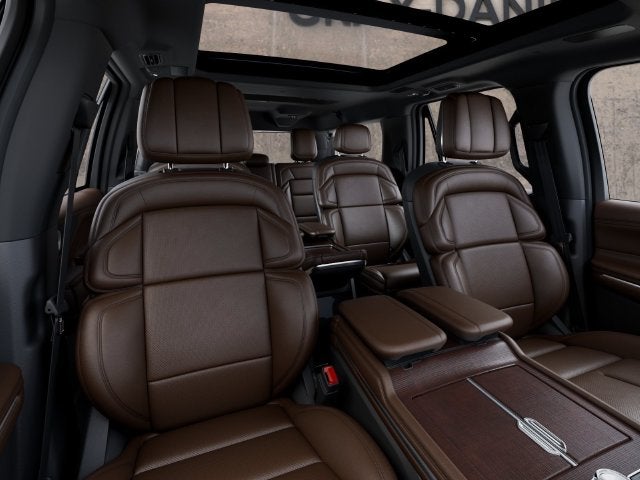 2027 Lincoln Navigator L Reserve