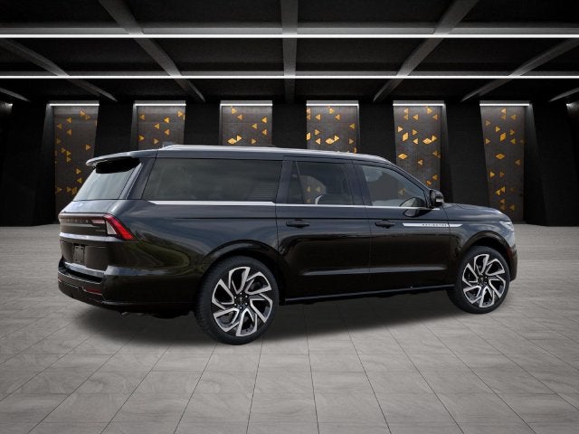 2027 Lincoln Navigator L Reserve