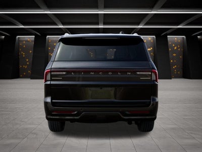 2027 Lincoln Navigator L Reserve
