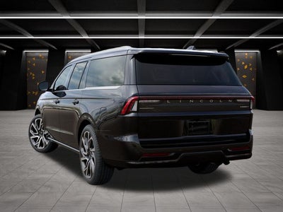 2027 Lincoln Navigator L Reserve