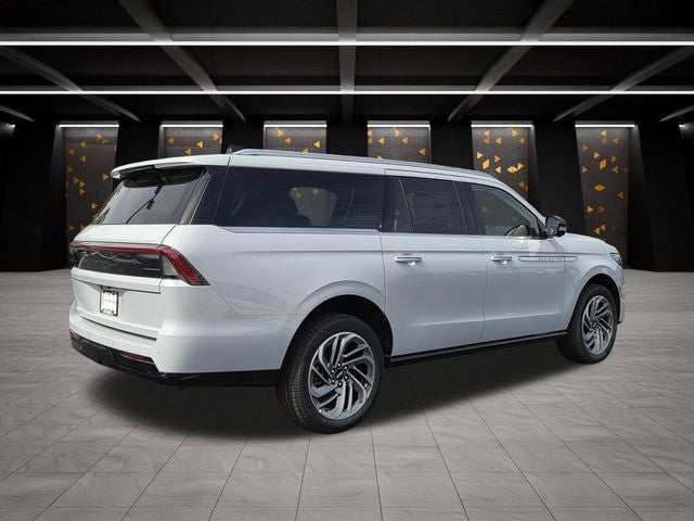 2026 Lincoln Navigator L Reserve