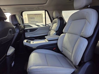 2026 Lincoln Navigator L Reserve