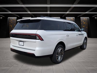 2025 Lincoln Navigator L Reserve