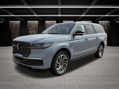 2025 Lincoln Navigator L Reserve
