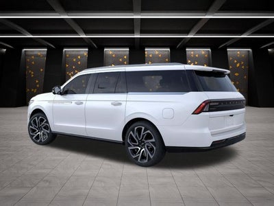 2026 Lincoln Navigator L Reserve