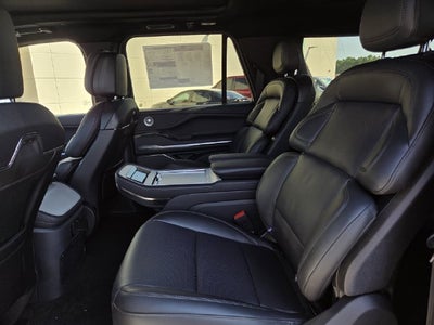 2027 Lincoln Navigator L Reserve