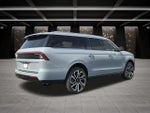 2027 Lincoln Navigator L Reserve