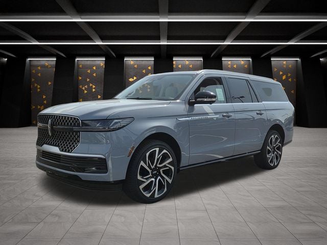 2027 Lincoln Navigator L Reserve