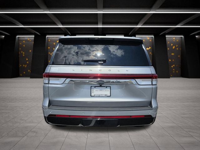 2022 Lincoln Navigator L Standard
