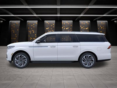 2026 Lincoln Navigator L Premiere