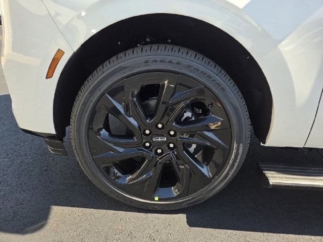 2027 Lincoln Navigator L Reserve