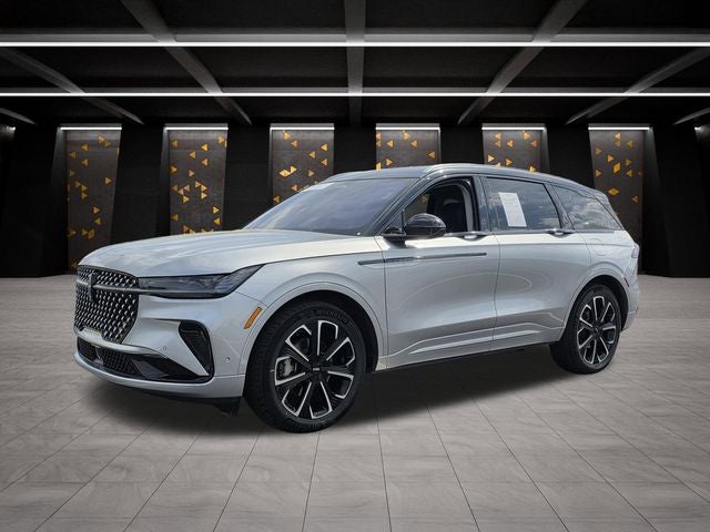 2024 Lincoln Nautilus Reserve