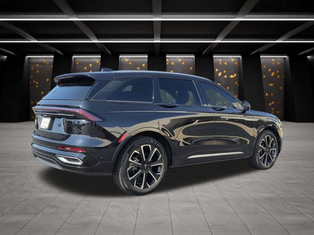 2024 Lincoln Nautilus Reserve