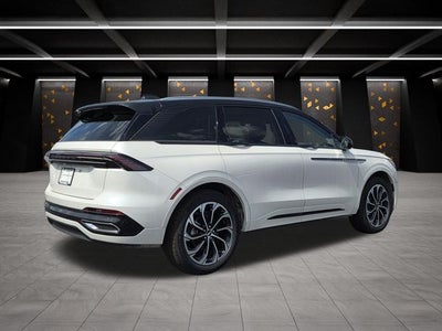 2026 Lincoln Nautilus Reserve