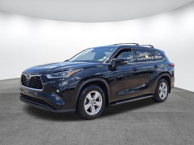 2021 Toyota Highlander LE
