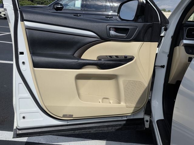 2017 Toyota Highlander XLE