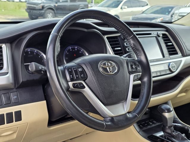 2017 Toyota Highlander XLE