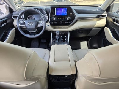 2024 Toyota Highlander XLE