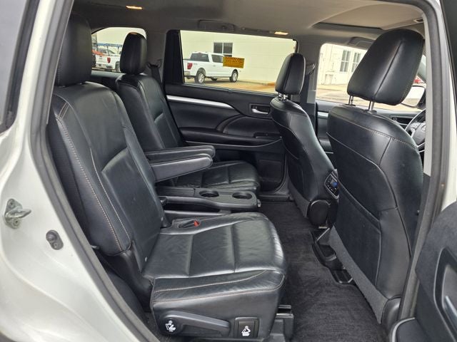 2016 Toyota Highlander XLE V6