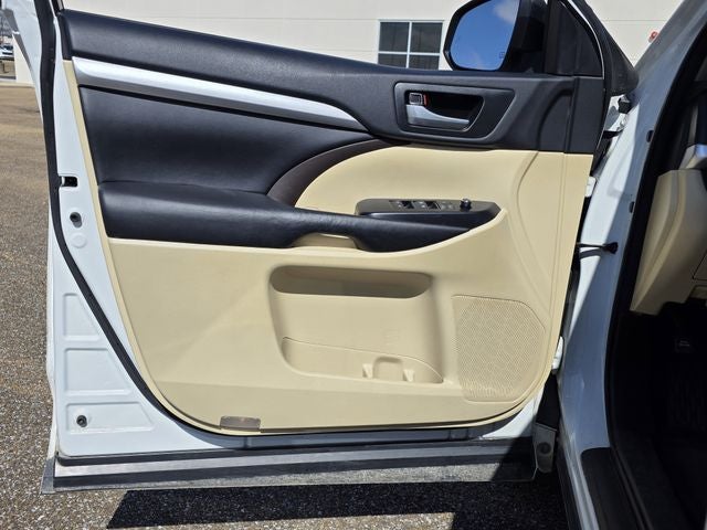 2017 Toyota Highlander XLE