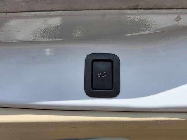 2017 Toyota Highlander Base