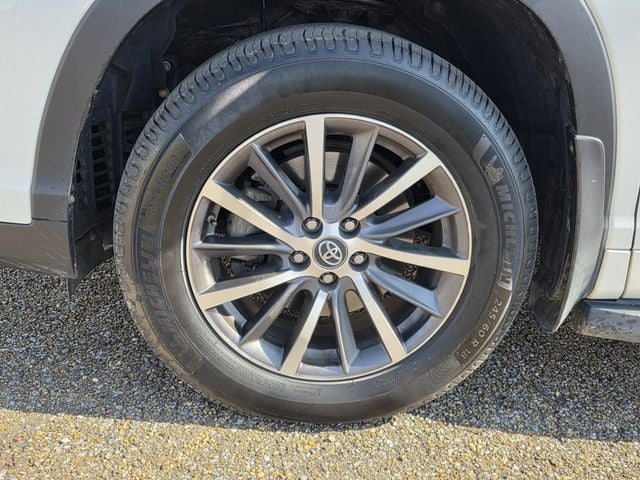 2017 Toyota Highlander Base