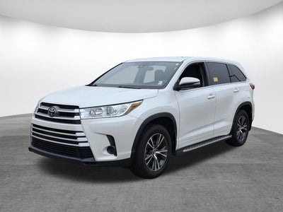 2017 Toyota Highlander LE