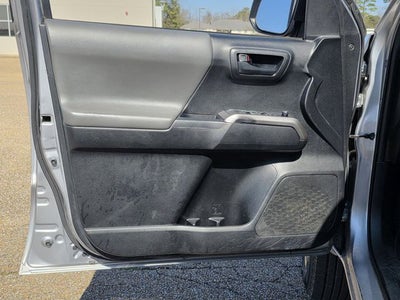 2017 Toyota Tacoma SR5 V6