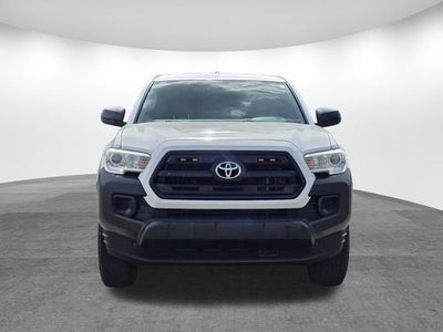 2017 Toyota Tacoma SR