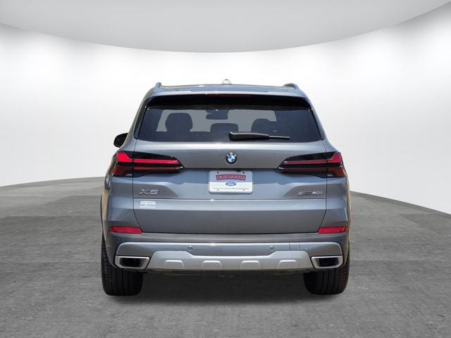 2026 BMW X5 sDrive40i