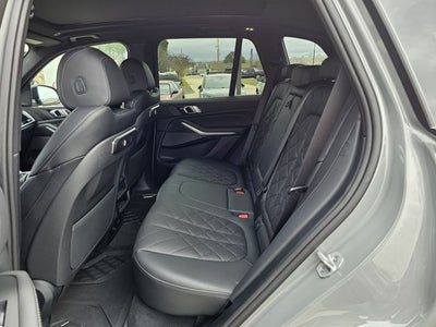 2025 BMW X5 xDrive40i