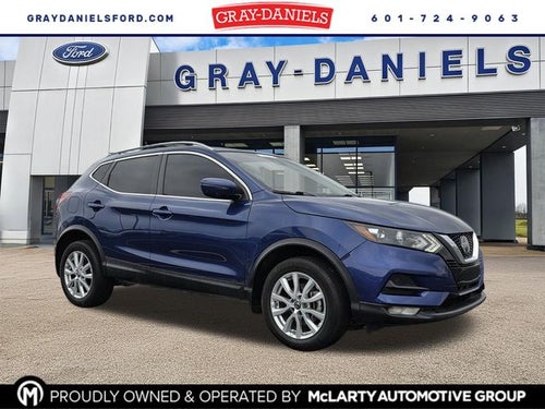2022 Nissan Rogue Sport SV