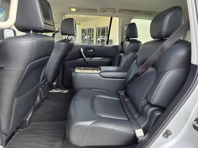 2017 INFINITI QX80 THEATER PACKAGE