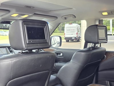 2017 INFINITI QX80 THEATER PACKAGE