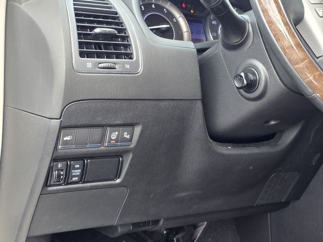 2017 INFINITI QX80 THEATER PACKAGE