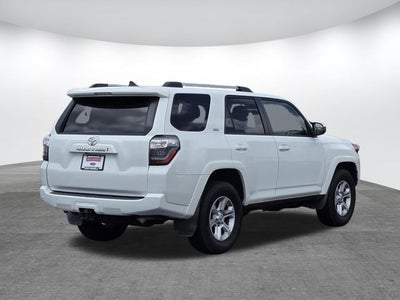 2022 Toyota 4Runner SR5