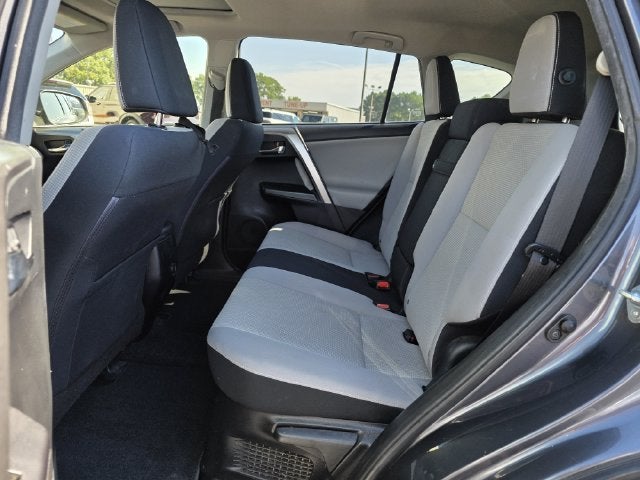 2016 Toyota RAV4 Hybrid XLE