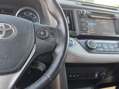 2016 Toyota RAV4 Hybrid XLE