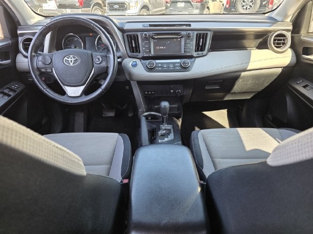 2016 Toyota RAV4 Hybrid XLE