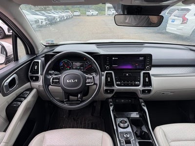 2022 Kia Sorento Plug-In Hybrid SX