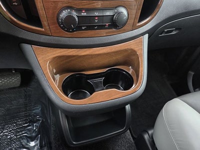 2023 Mercedes-Benz Metris Passenger