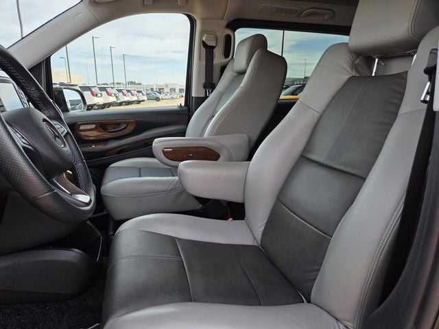 2023 Mercedes-Benz Metris Passenger