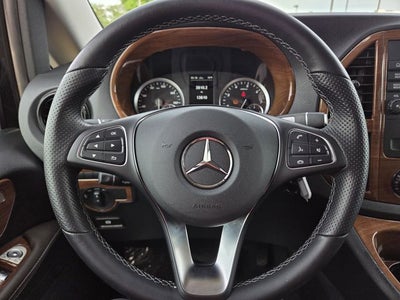 2023 Mercedes-Benz Metris Passenger
