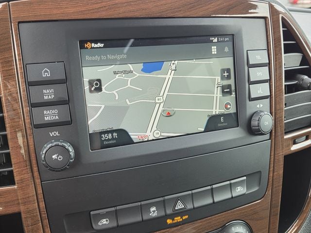 2023 Mercedes-Benz Metris Passenger