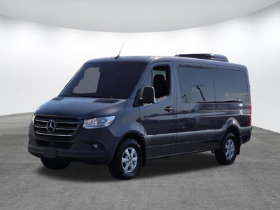 2022 Mercedes-Benz Sprinter 2500 Passenger 144 WB