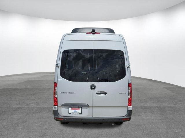 2024 Mercedes-Benz Sprinter 2500 Passenger 170 WB High Roof