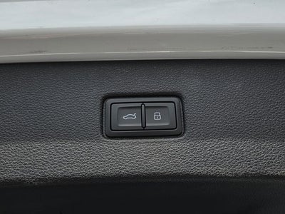 2023 Audi Q7 45 Premium quattro
