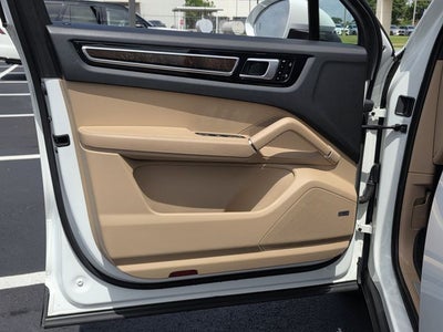 2021 Porsche Cayenne Base