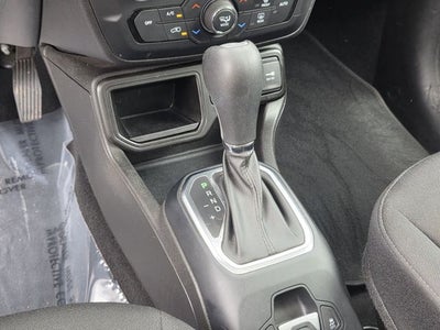 2021 Jeep Renegade Latitude Islander Edition