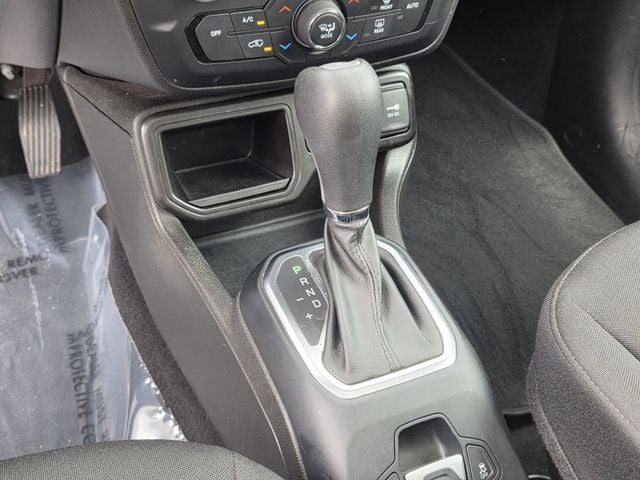 2021 Jeep Renegade Latitude Islander Edition